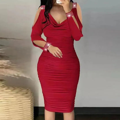 Robe mi-longue moulante épaule dénudée col V strass - Chic&Shines