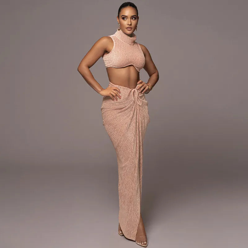 Ensemble Haut Court Sans Manches Et Sa Jupe Fendue - Chic&Shines