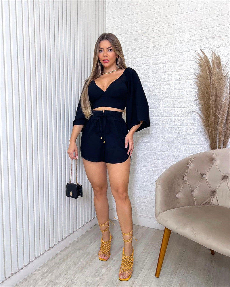 Ensemble Haut Col En V Manches Amples Dos Nu et Short Taille Haute - Chic&Shines