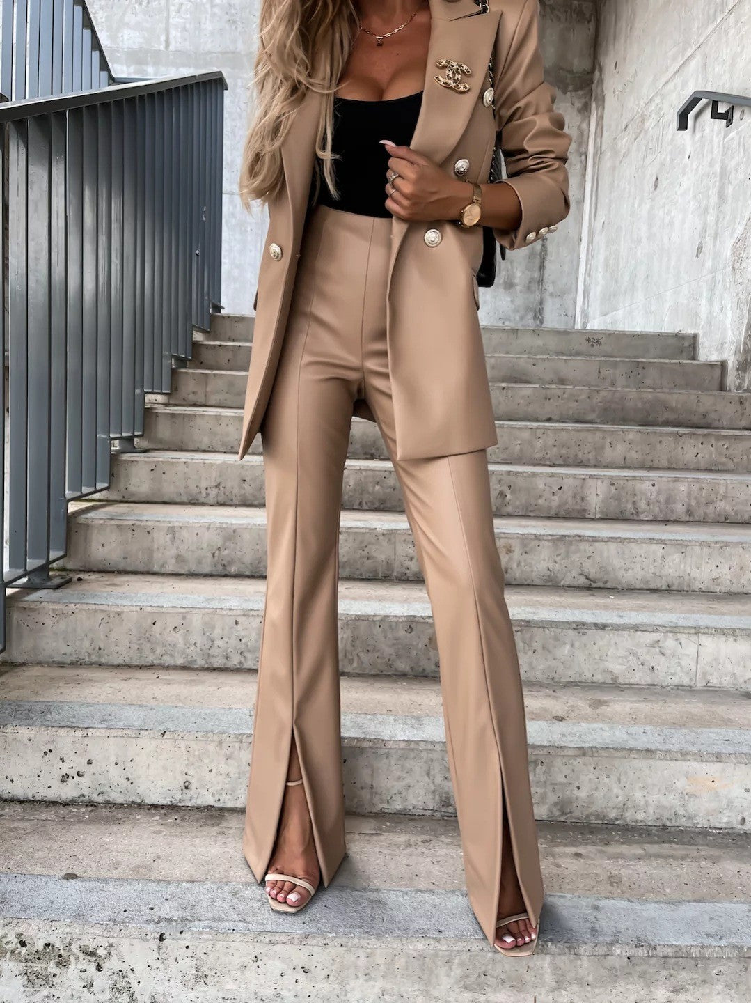 Pantalon simili cuir Taille Haute Fendu - Chic&Shines