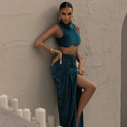 Ensemble Haut Court Sans Manches Et Sa Jupe Fendue - Chic&Shines