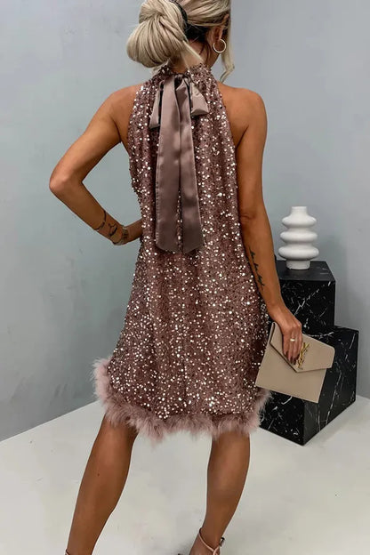 Robe Courte De Soirée En Plumes Et Paillette - Chic&Shines