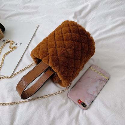 Sac seau à bandoulière Peluche Couleur Unie - Chic&Shines