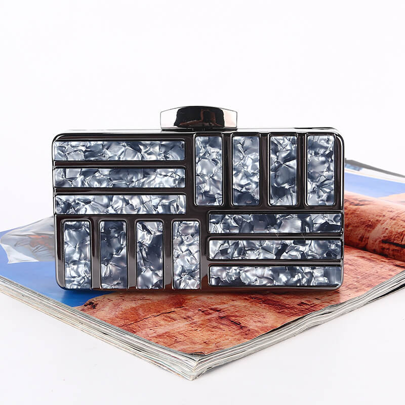 Sac de Soirée Carré Design Acrylique Chaîne dorée - Chic&Shines