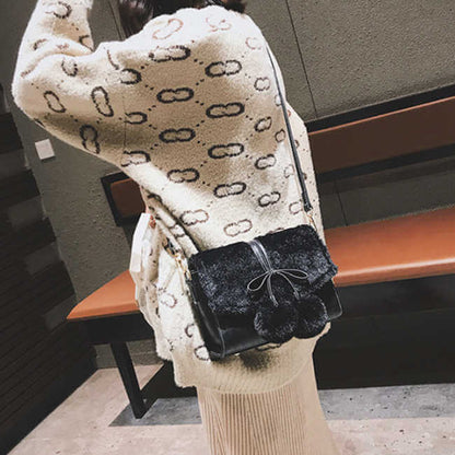Sac à bandoulière Peluche Pompon - Chic&Shines