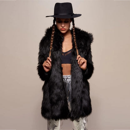 Manteau peluche à capuche imitation fourrure - Chic&Shines