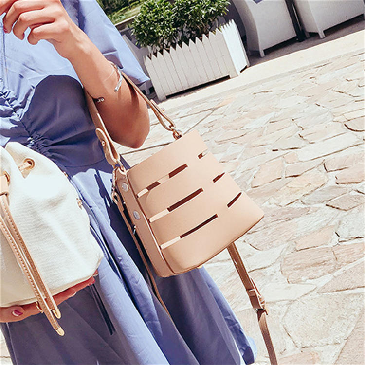 Sac forme seau évidé - Chic&Shines