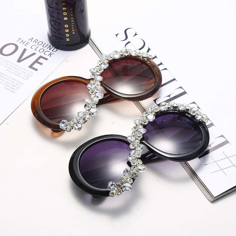 Lunettes de Soleil Ronde Grande Monture Strass Décoration - Chic&Shines