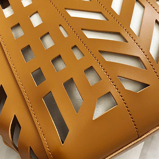 Ensemble sac design découpe avec pochette - Chic&Shines