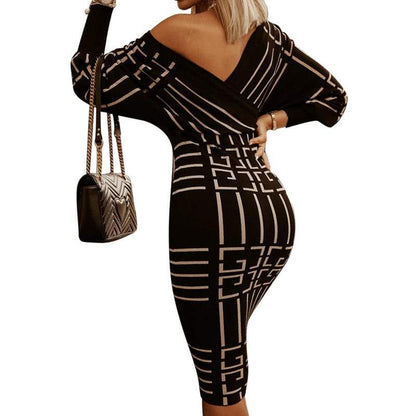 Robe mi-longue moulante à col en V et rayures sexy