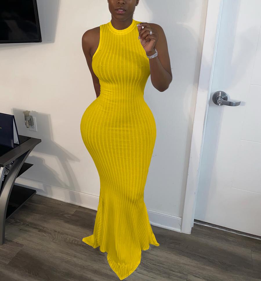 Robe moulante sexy en queue de poisson sans manches de couleur unie