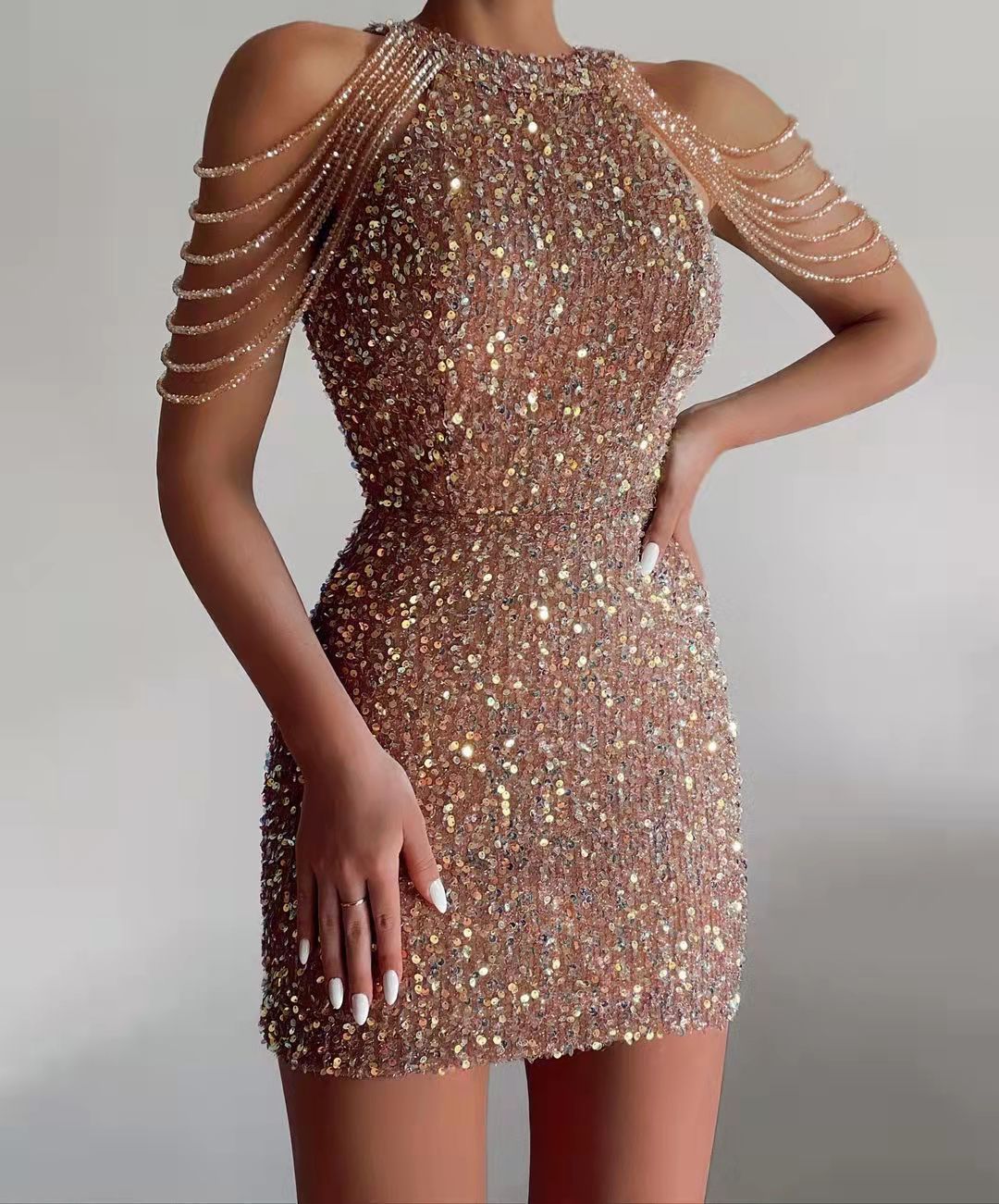 Robe de soirée élégante col licou paillettes tassel - Chic&Shines