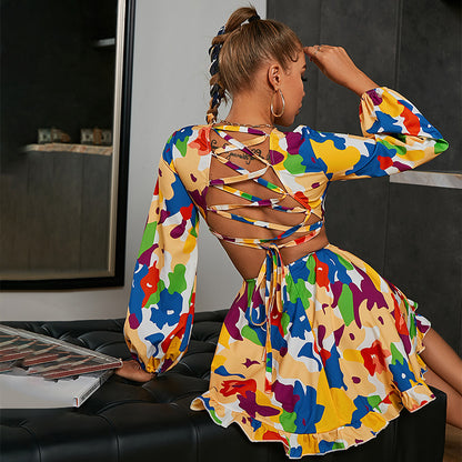 Robe courte col V manches longues coupe asymétrique dos nu - Chic&Shines