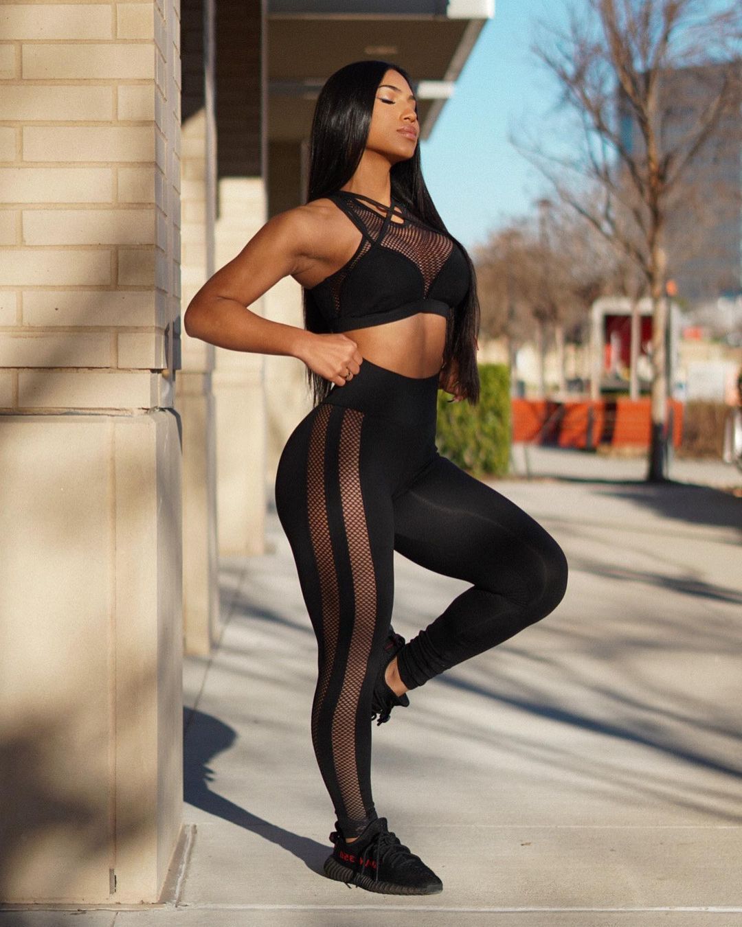 Ensemble de sport haut et leggings en maille transparent - Chic&Shines