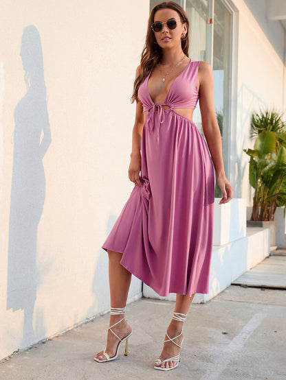 Robe mi-longue sans manches décolleté découpé asymétrique - Chic&Shines