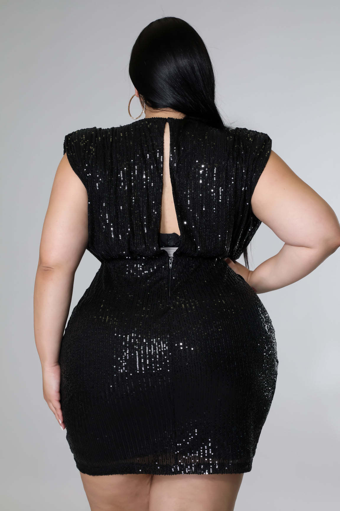 Robe courte de soirée pailleté noire col en V profond - Chic&Shines