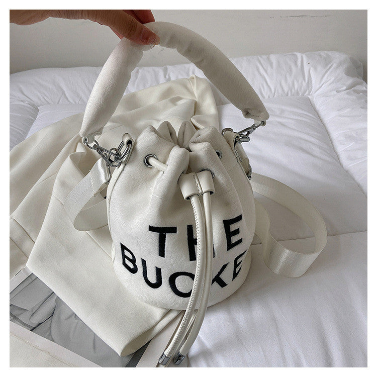 Sac à main seau cordon peluche automne hiver - Chic&Shines